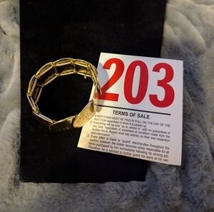 Lot 204 Liz Claiborne Gold Tone Bracelet